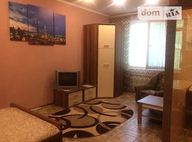 Аренда посуточная квартиры, 1 ком., Днепропетровская, Кривой Рог, р‑н. Саксаганский, проспект Мира, дом 33 Аренда посуточная квартиры, 1 ком., Днепропетровская, Кривой Рог, р‑н. Саксаганский, проспект Мира, дом 33