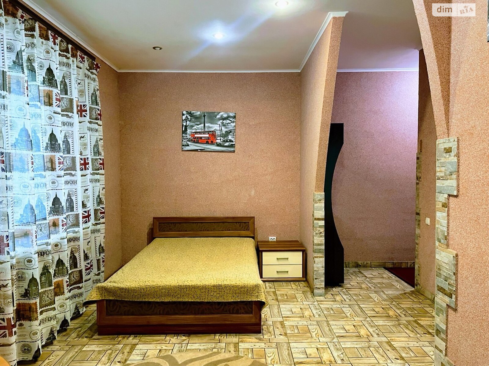 однокомнатная квартира в Кривом Роге, район Саксаганский, на ул. Витебская 20 в аренду на короткий срок посуточно фото 1 однокомнатная квартира в Кривом Роге, район Саксаганский, на ул. Витебская 20 в аренду на короткий срок посуточно фото 1