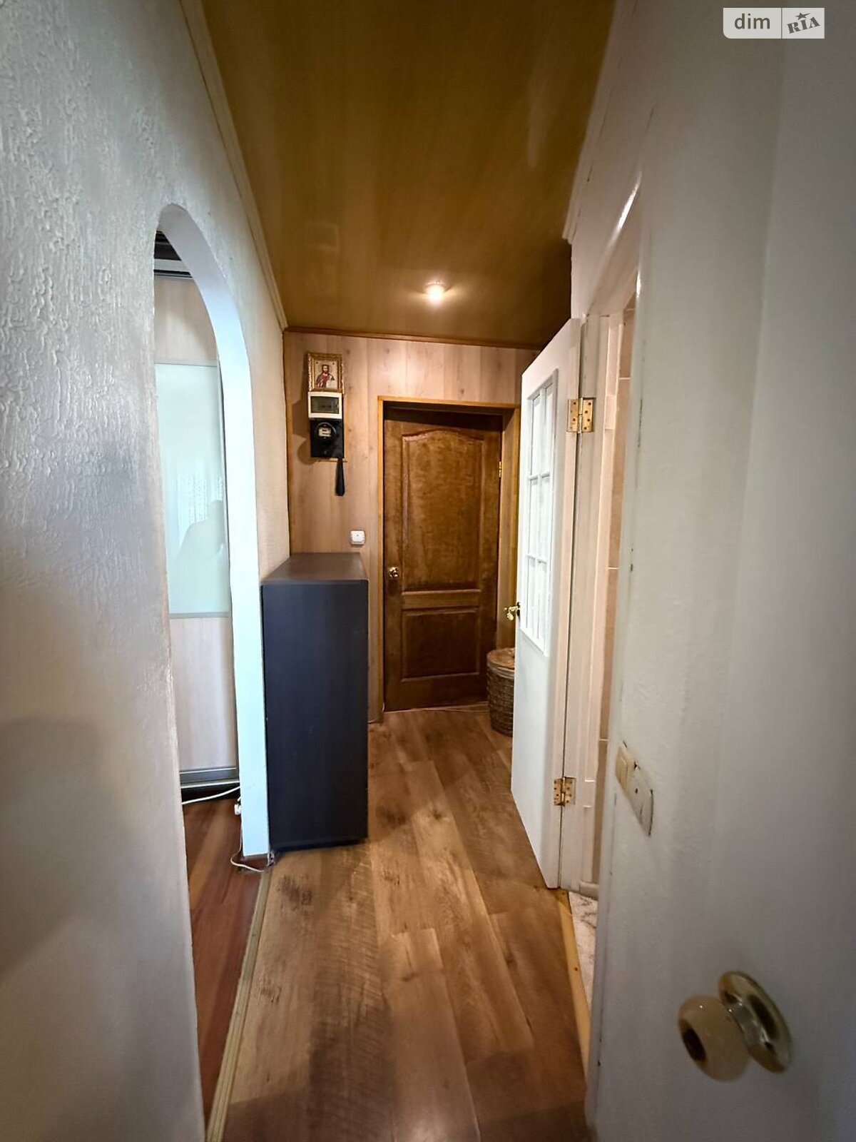 однокомнатная квартира в Кривом Роге, район Центрально-Городской, на просп. Центральный 8 в аренду на короткий срок посуточно фото 1 однокомнатная квартира в Кривом Роге, район Центрально-Городской, на просп. Центральный 8 в аренду на короткий срок посуточно фото 1