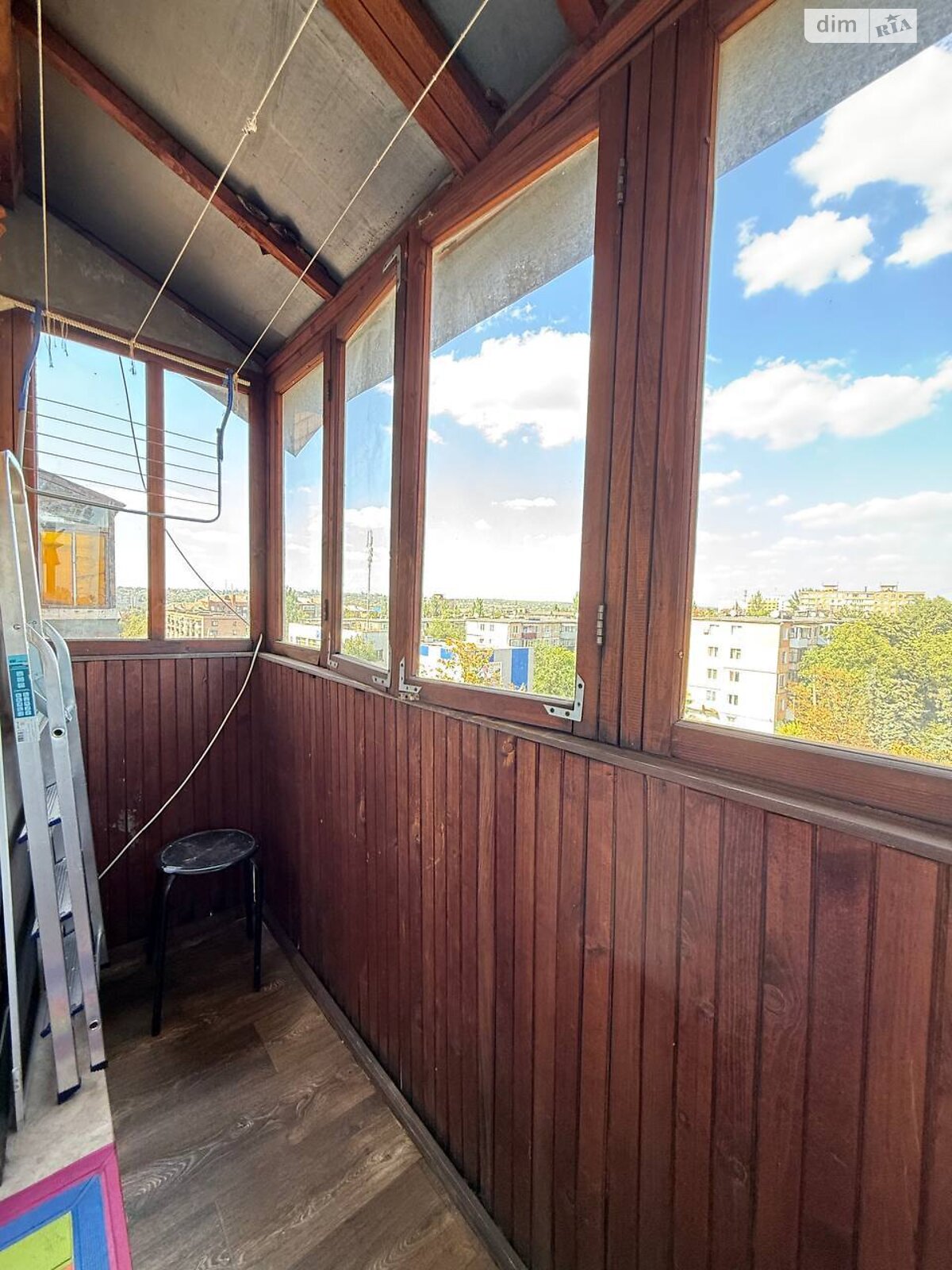 однокомнатная квартира в Кривом Роге, район Центрально-Городской, на просп. Центральный 8 в аренду на короткий срок посуточно фото 1 однокомнатная квартира в Кривом Роге, район Центрально-Городской, на просп. Центральный 8 в аренду на короткий срок посуточно фото 1