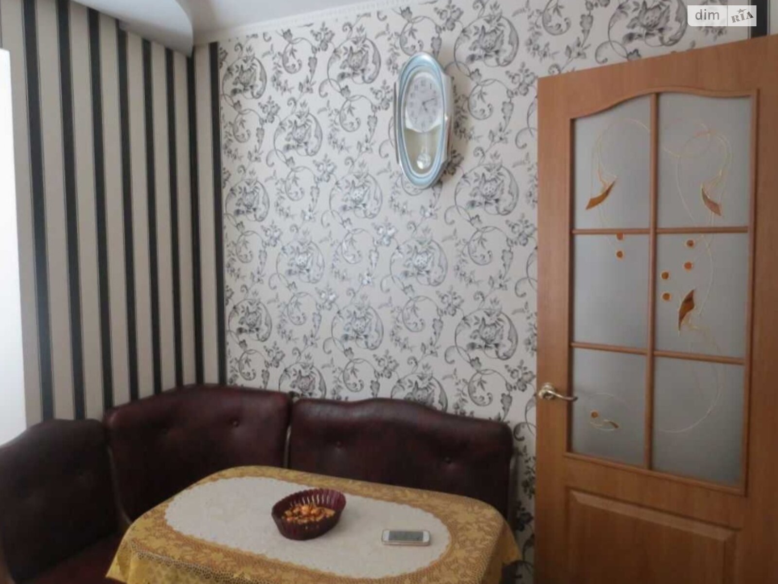 двухкомнатная квартира в Кропивницком, район Попова, на ул. Попова в аренду на короткий срок посуточно фото 1