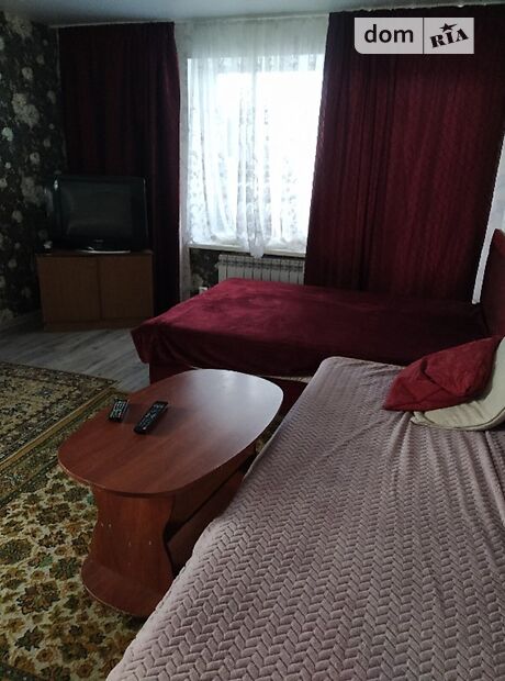 однокомнатная квартира в Кропивницком, район Старый Автовокзал, на ул. Вокзальная в аренду на короткий срок посуточно фото 1 однокомнатная квартира в Кропивницком, район Старый Автовокзал, на ул. Вокзальная в аренду на короткий срок посуточно фото 1