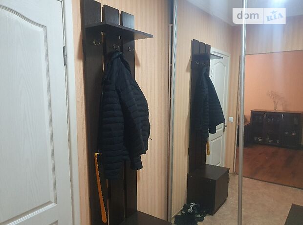 однокомнатная квартира в Кропивницком, район Типография, на ул. Комарова 5 в аренду на короткий срок посуточно фото 1 однокомнатная квартира в Кропивницком, район Типография, на ул. Комарова 5 в аренду на короткий срок посуточно фото 1
