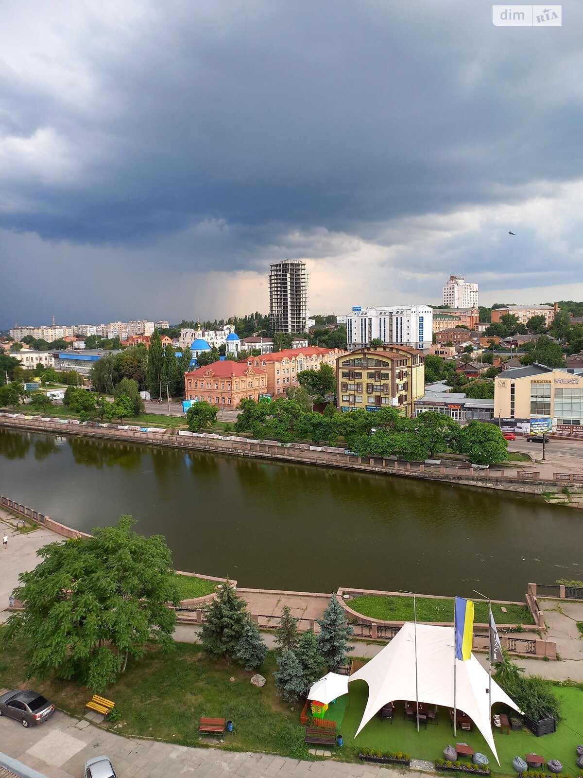 однокомнатная квартира в Кропивницком, район Центр, на ул. Преображенская 8 в аренду на короткий срок посуточно фото 1