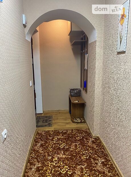 однокомнатная квартира в Кропивницком, район Центр, на ул. Зинченко 1 в аренду на короткий срок посуточно фото 1 однокомнатная квартира в Кропивницком, район Центр, на ул. Зинченко 1 в аренду на короткий срок посуточно фото 1
