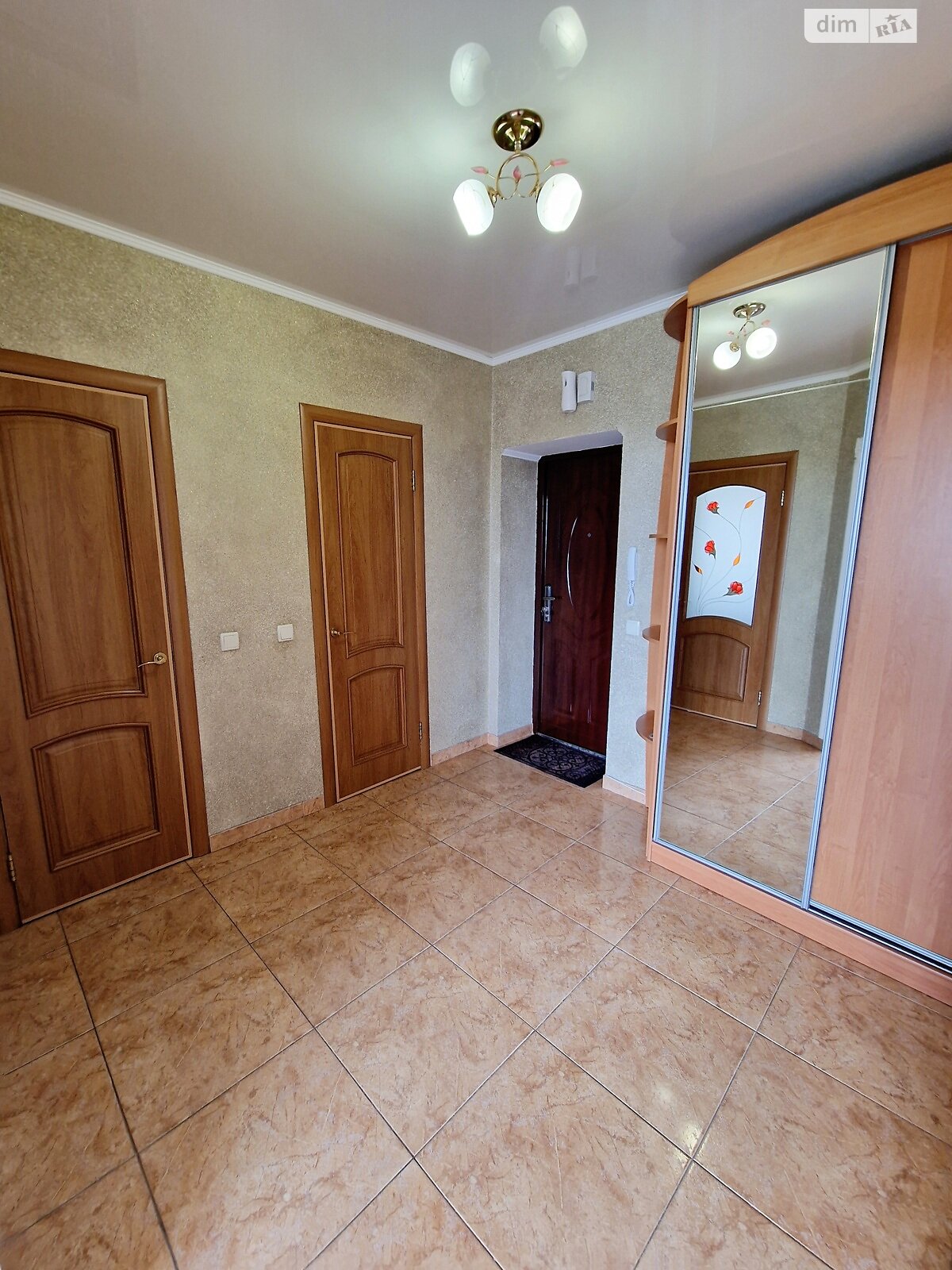 однокімнатна квартира в Луцьку, район 55 мікрорайон, на вул. Чорновола В’ячеслава 44, кв. 50 в оренду на короткий термін подобово фото 1 однокімнатна квартира в Луцьку, район 55 мікрорайон, на вул. Чорновола В’ячеслава 44, кв. 50 в оренду на короткий термін подобово фото 1