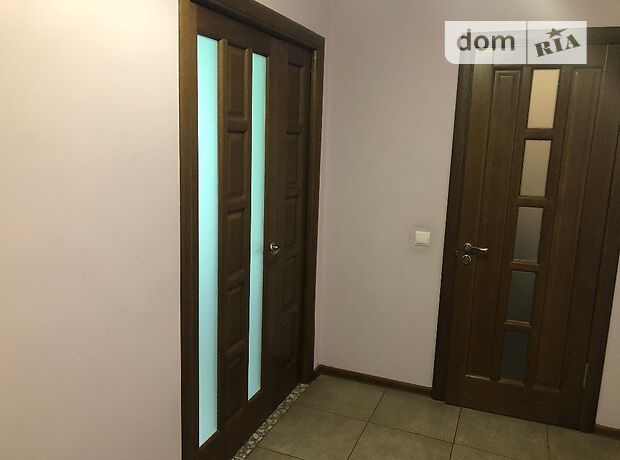 однокомнатная квартира в Львове, район Франковский, на ул. Перфецкого в аренду на короткий срок посуточно фото 1 однокомнатная квартира в Львове, район Франковский, на ул. Перфецкого в аренду на короткий срок посуточно фото 1