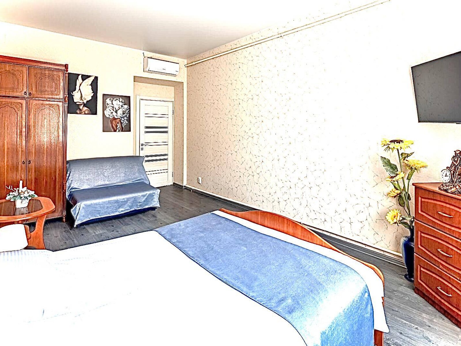 однокомнатная квартира в Львове, район Галицкий, на ул. Родниковая 39 в аренду на короткий срок посуточно фото 1