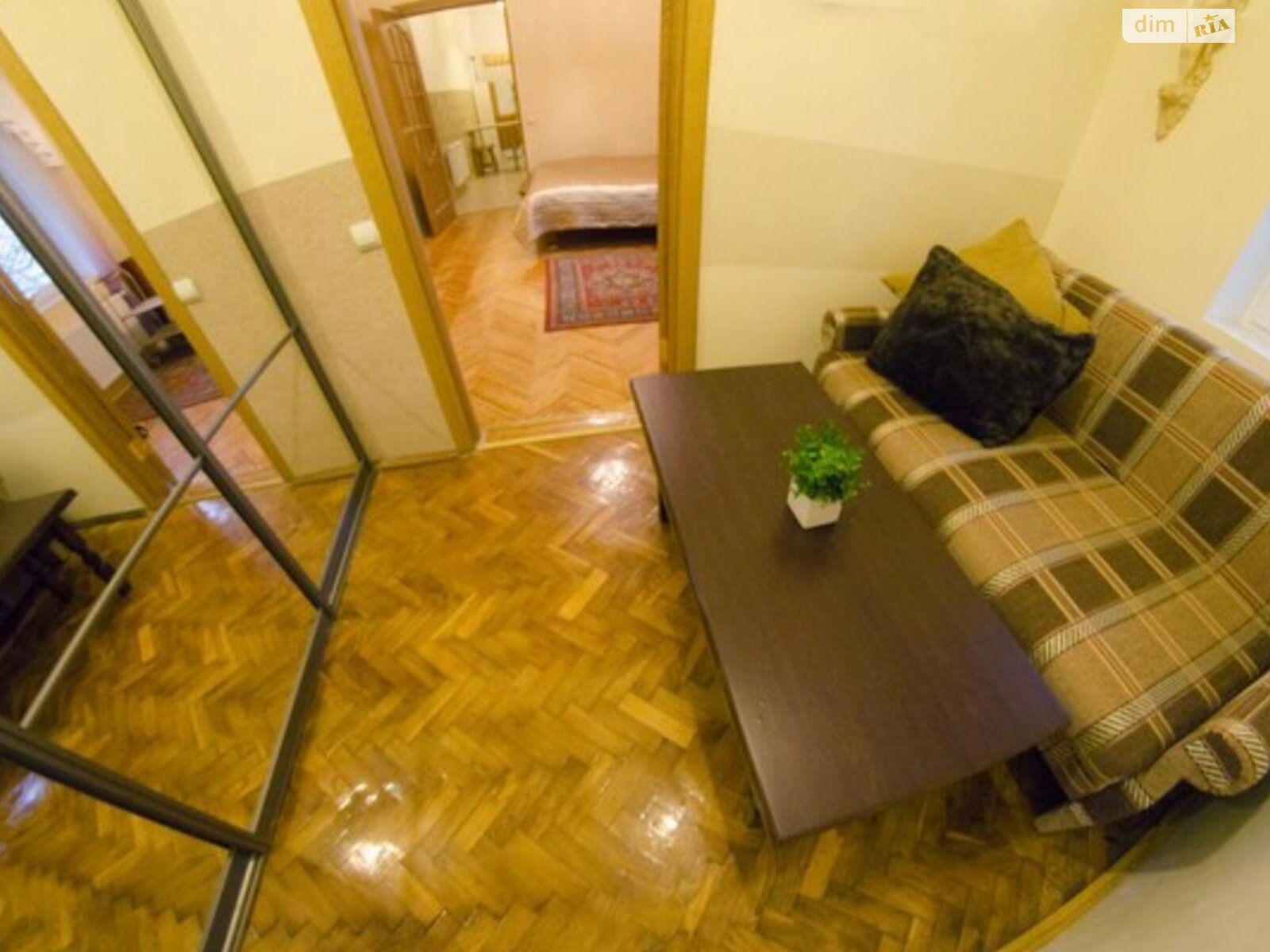 двокімнатна квартира в Львові, район Галицький, на вул. Стефаника 15 в оренду на короткий термін подобово фото 1 двокімнатна квартира в Львові, район Галицький, на вул. Стефаника 15 в оренду на короткий термін подобово фото 1