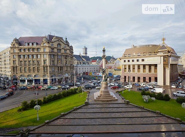 однокімнатна квартира в Львові, район Галицький, на площа Міцкевича 5 в оренду на короткий термін подобово фото 1 однокімнатна квартира в Львові, район Галицький, на площа Міцкевича 5 в оренду на короткий термін подобово фото 1