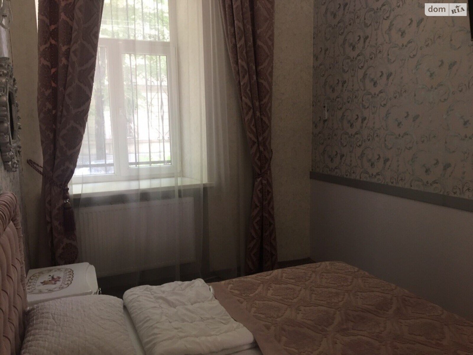 двухкомнатная квартира в Львове, район Галицкий, на ул. Николая Гоголя в аренду на короткий срок посуточно фото 1