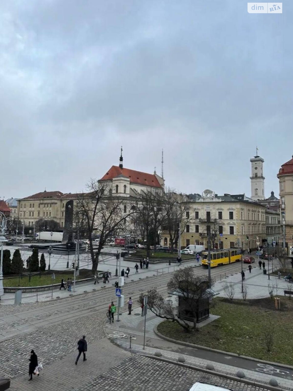 однокімнатна квартира в Львові, район Галицький, на просп. Свободи 7 в оренду на короткий термін подобово фото 1