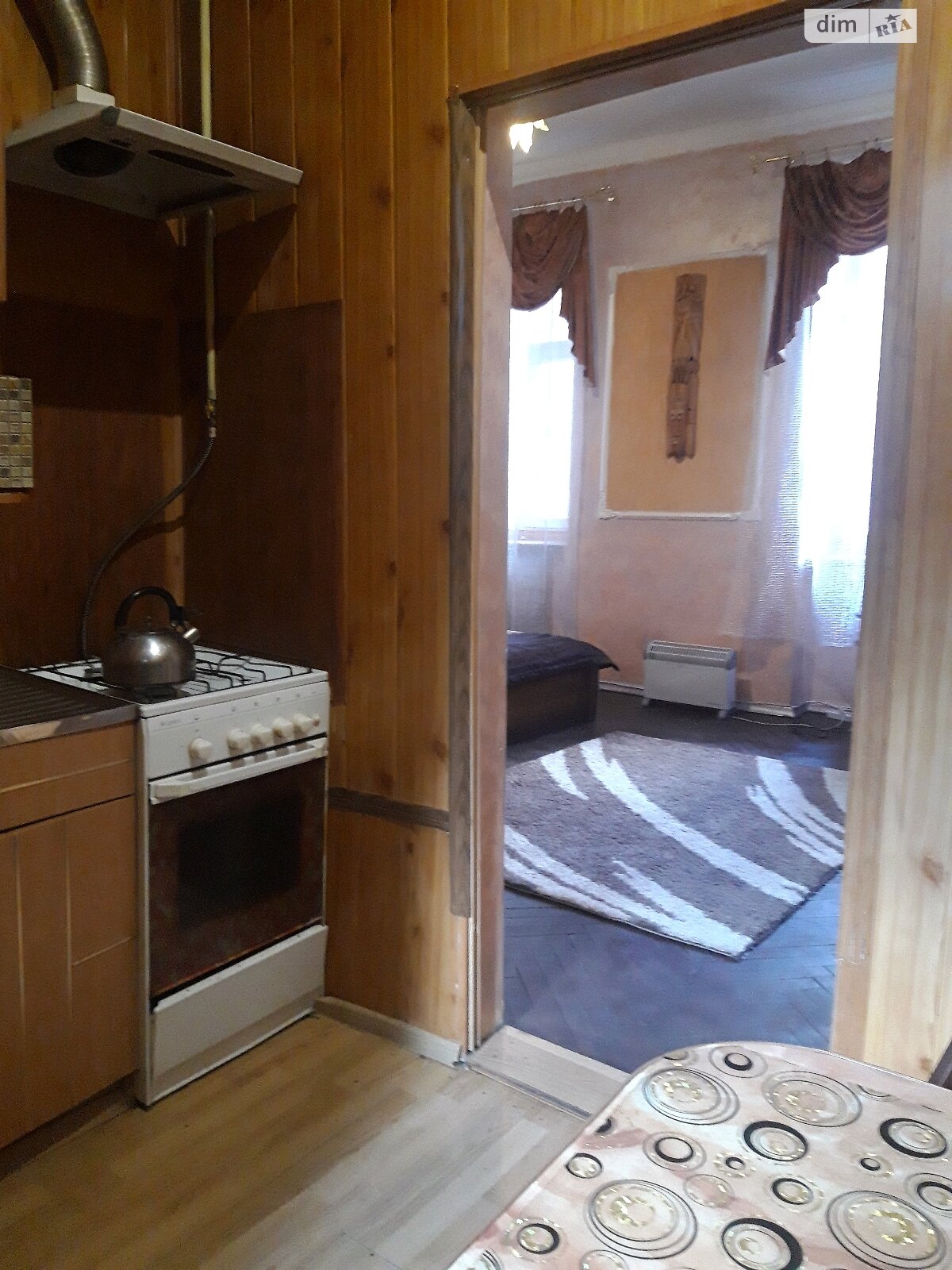 однокомнатная квартира в Львове, район Галицкий, на пл. Святого Теодора 2 в аренду на короткий срок посуточно фото 1 однокомнатная квартира в Львове, район Галицкий, на пл. Святого Теодора 2 в аренду на короткий срок посуточно фото 1