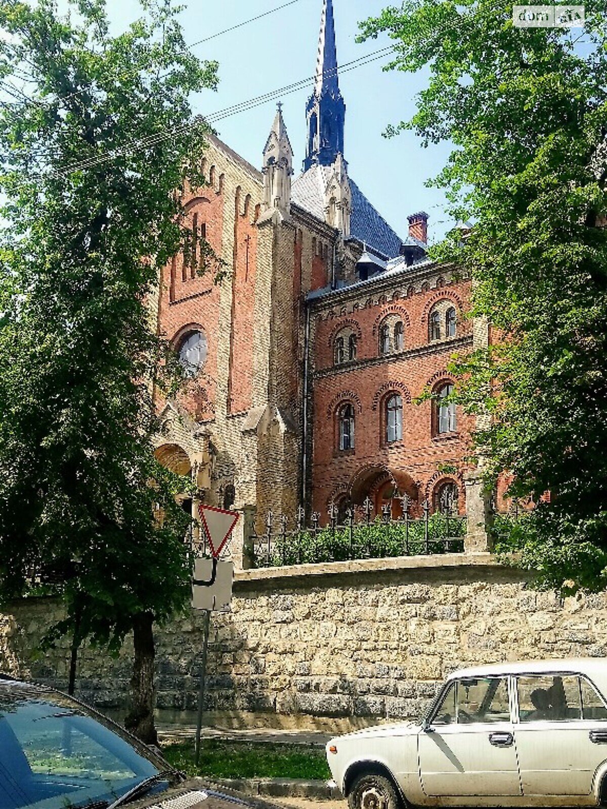 однокомнатная квартира в Львове, район Лычаковский, на ул. Николая Лысенко в аренду на короткий срок посуточно фото 1