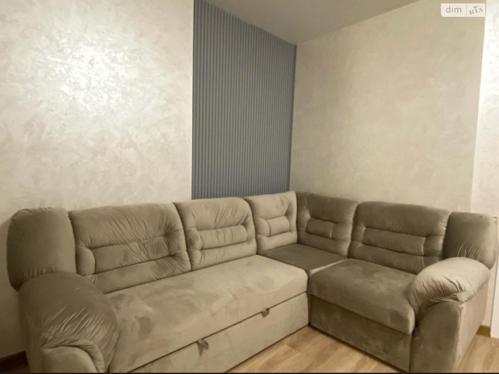 двухкомнатная квартира в Львове, район Подзамче, на ул. Хмельницкого Богдана 76 в аренду на короткий срок посуточно фото 1