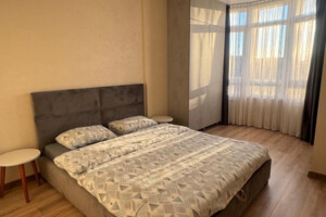 двухкомнатная квартира в Львове, район Подзамче, на ул. Хмельницкого Богдана 76 в аренду на короткий срок посуточно фото 2