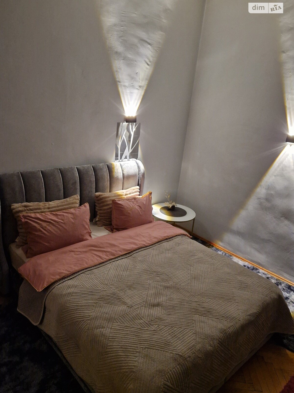 однокімнатна квартира в Львові, район Центр, на вул. Шолом-Алейхема 1 в оренду на короткий термін подобово фото 1 однокімнатна квартира в Львові, район Центр, на вул. Шолом-Алейхема 1 в оренду на короткий термін подобово фото 1