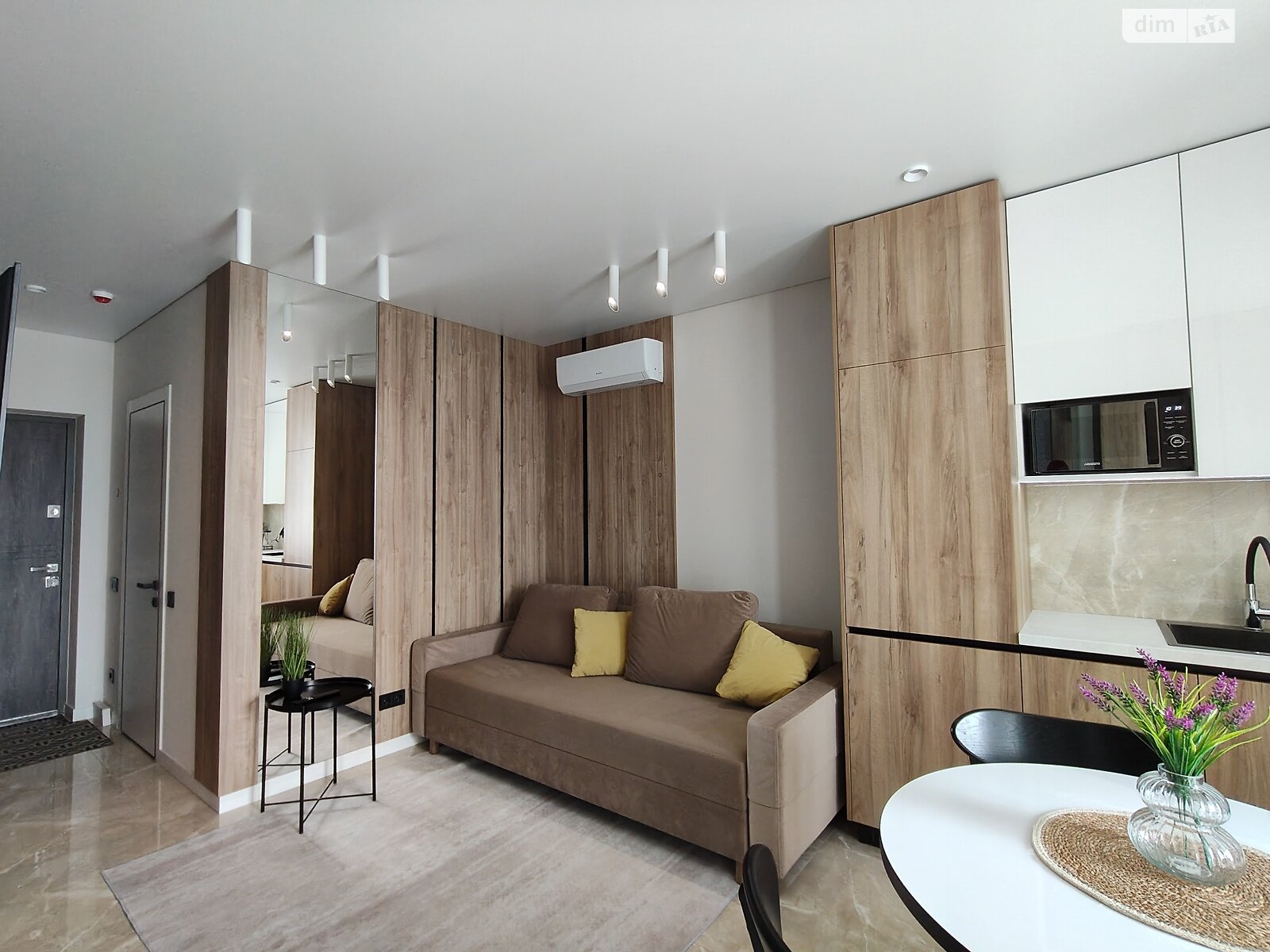 двухкомнатная квартира в Львове, район Вулька, на ул. Стрыйская 108/1 в аренду на короткий срок посуточно фото 1 двухкомнатная квартира в Львове, район Вулька, на ул. Стрыйская 108/1 в аренду на короткий срок посуточно фото 1