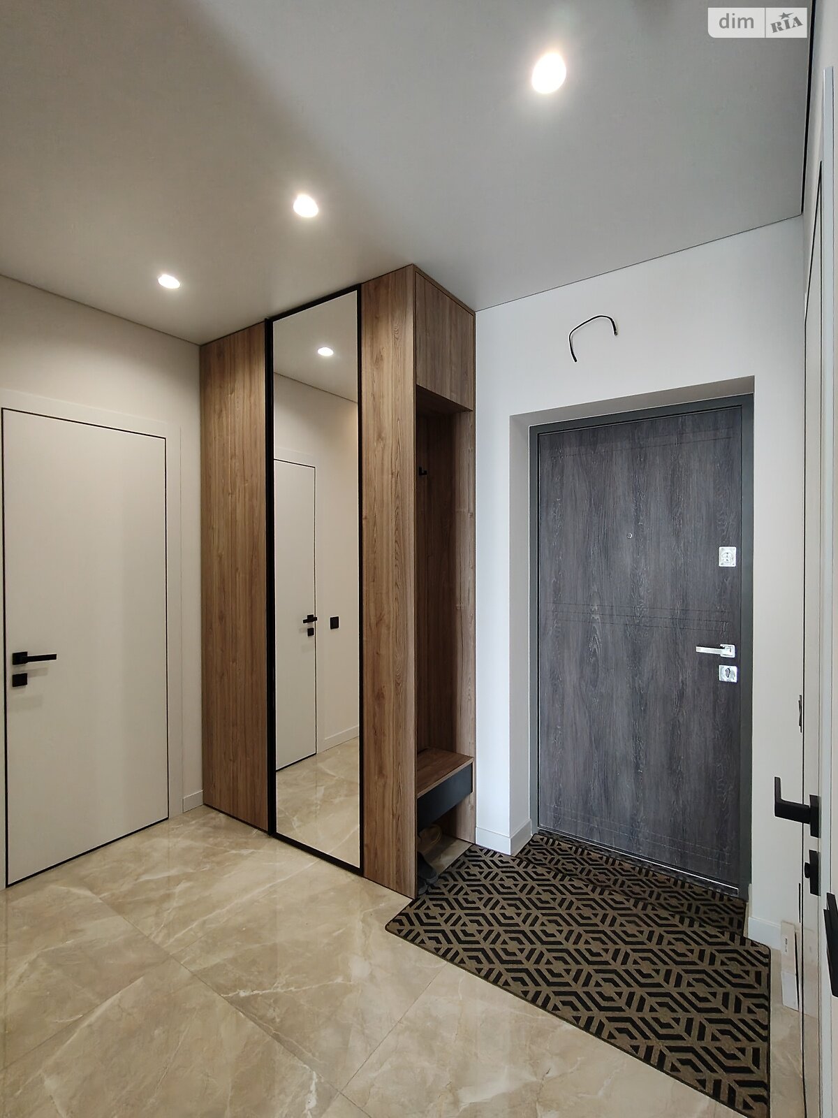 двухкомнатная квартира в Львове, район Вулька, на ул. Стрыйская 108/1 в аренду на короткий срок посуточно фото 1 двухкомнатная квартира в Львове, район Вулька, на ул. Стрыйская 108/1 в аренду на короткий срок посуточно фото 1