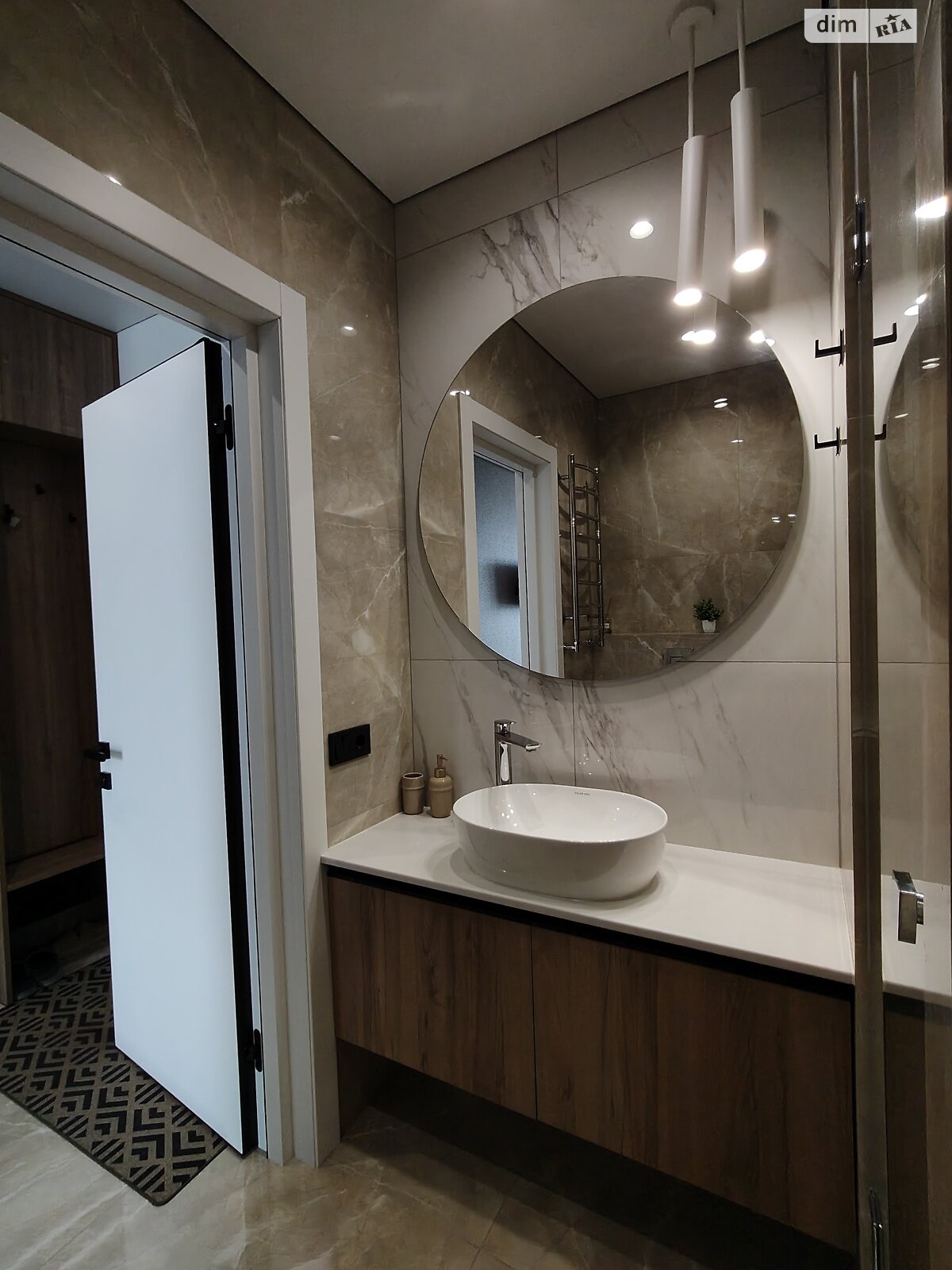 двухкомнатная квартира в Львове, район Вулька, на ул. Стрыйская 108/1 в аренду на короткий срок посуточно фото 1 двухкомнатная квартира в Львове, район Вулька, на ул. Стрыйская 108/1 в аренду на короткий срок посуточно фото 1