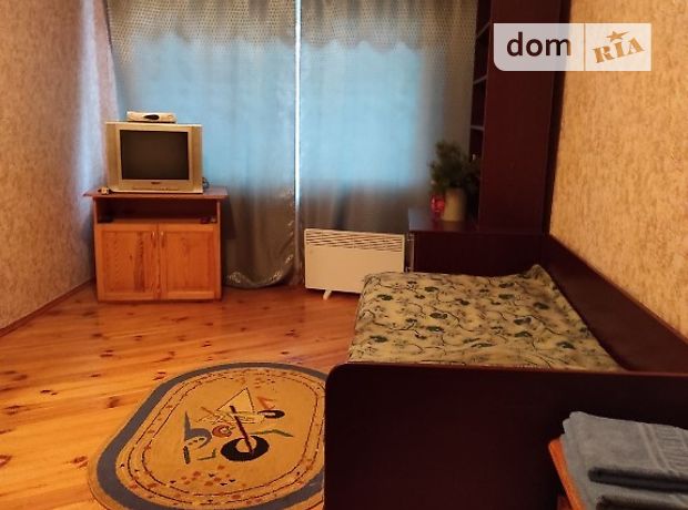 однокомнатная квартира в Малине, район Малин, на Чорновола 9 в аренду на короткий срок посуточно фото 1 однокомнатная квартира в Малине, район Малин, на Чорновола 9 в аренду на короткий срок посуточно фото 1