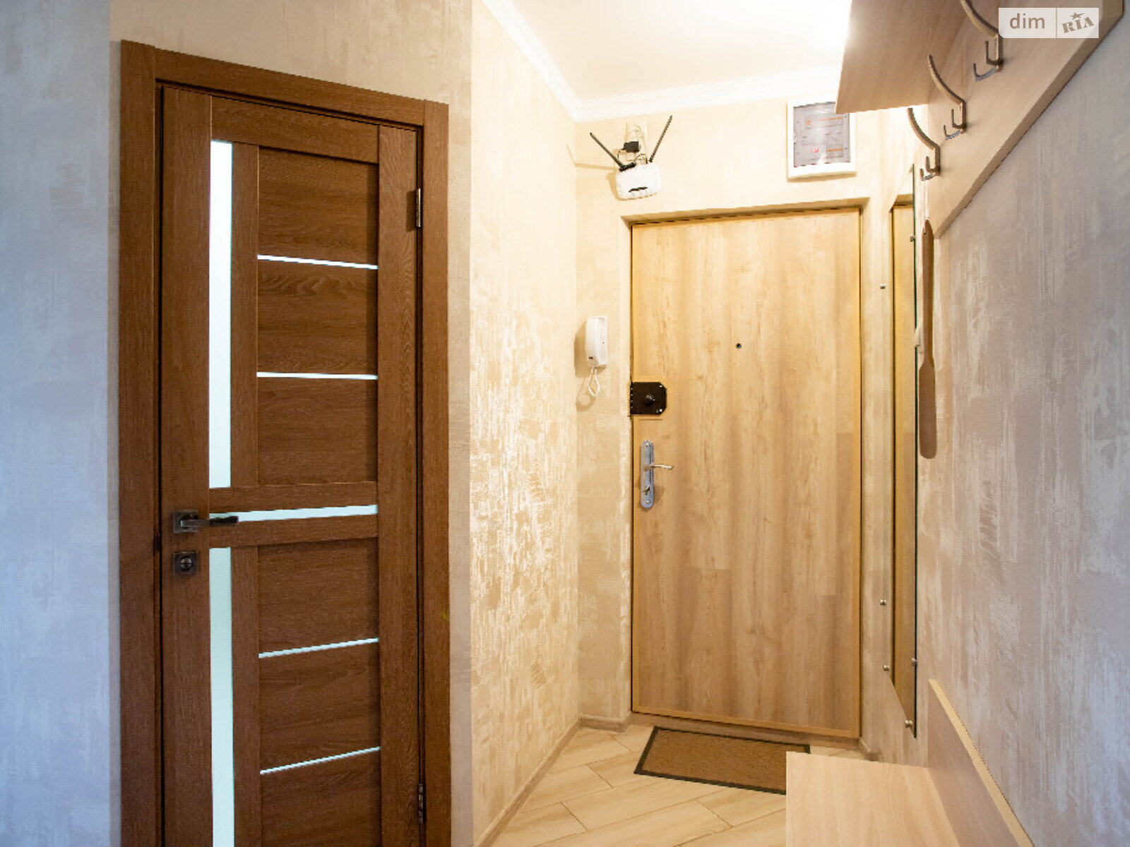 двухкомнатная квартира в Николаеве, район Ингульский, на просп. Богоявленский в аренду на короткий срок посуточно фото 1