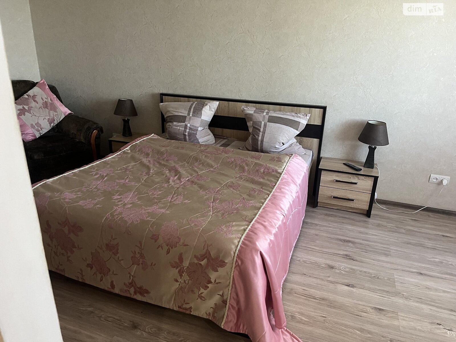 однокомнатная квартира в Николаеве, район Центр, на ул. Артиллерийская 2 в аренду на короткий срок посуточно фото 1 однокомнатная квартира в Николаеве, район Центр, на ул. Артиллерийская 2 в аренду на короткий срок посуточно фото 1