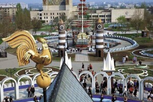 трехкомнатная квартира в Николаеве, район Центр, на ул. Шевченко 75 в аренду на короткий срок посуточно фото 2