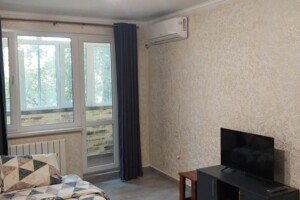 однокімнатна квартира в Миколаєві, район Центральний, на просп. Центральний 184 в оренду на короткий термін подобово фото 2