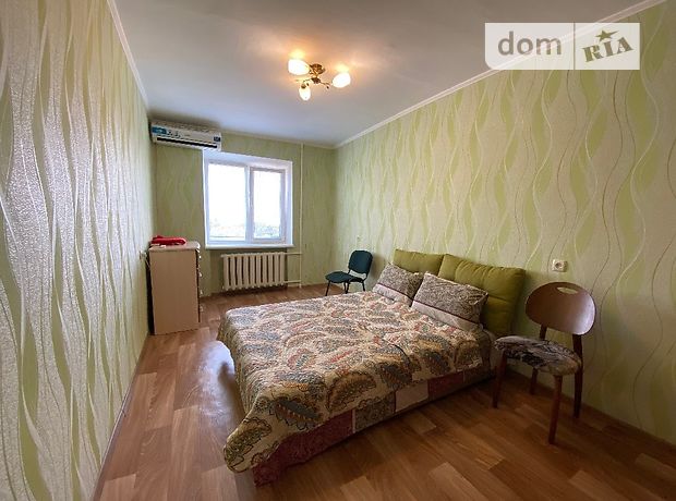 трехкомнатная квартира в Николаеве, район Центральный, на Проспект Центральный 74А в аренду на короткий срок посуточно фото 1 трехкомнатная квартира в Николаеве, район Центральный, на Проспект Центральный 74А в аренду на короткий срок посуточно фото 1