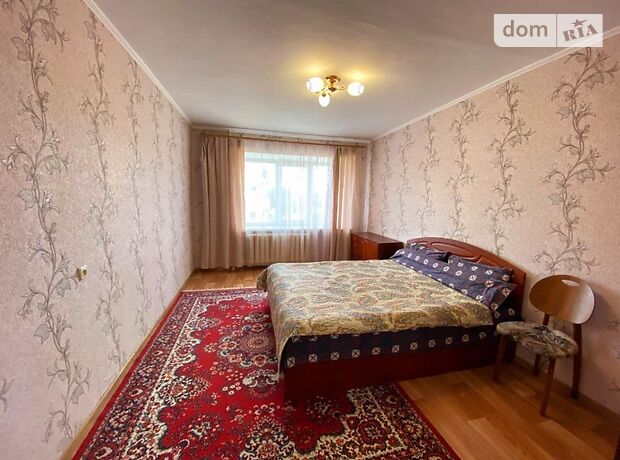 трехкомнатная квартира в Николаеве, район Центральный, на Проспект Центральный 74А в аренду на короткий срок посуточно фото 1 трехкомнатная квартира в Николаеве, район Центральный, на Проспект Центральный 74А в аренду на короткий срок посуточно фото 1
