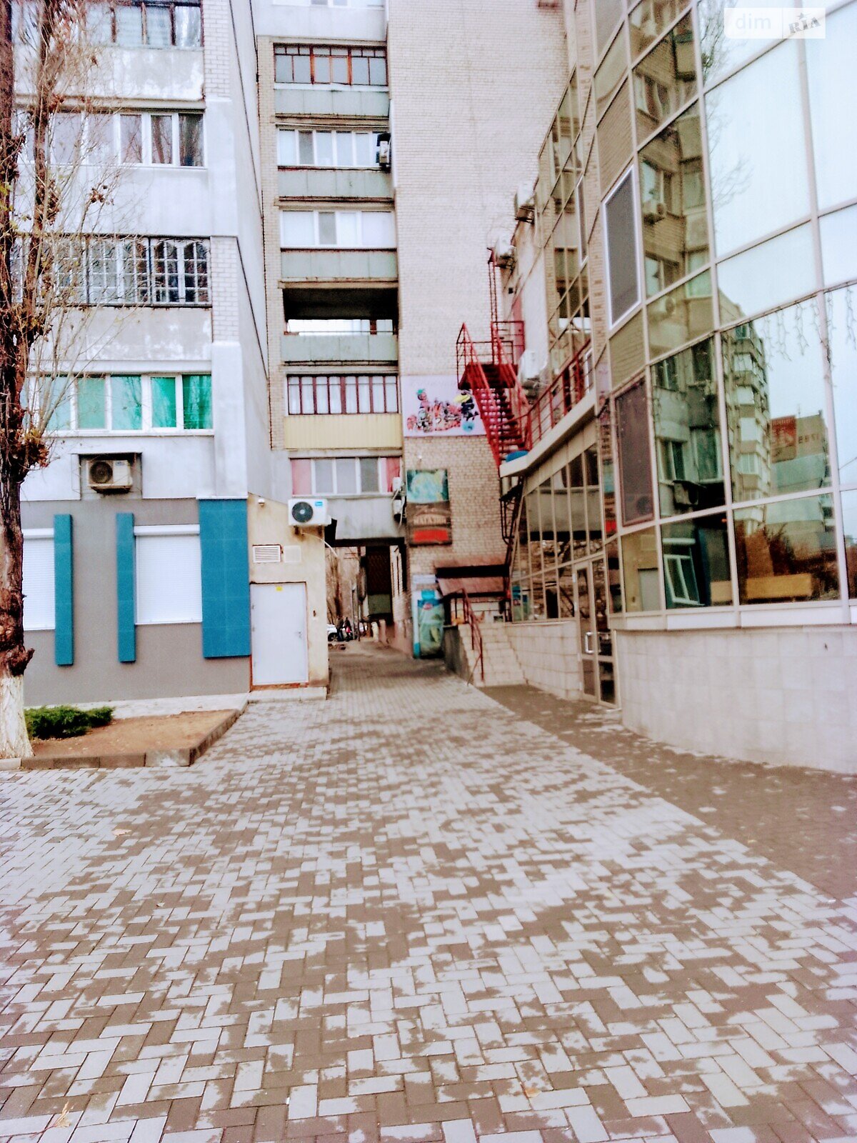 однокомнатная квартира в Николаеве, район Центральный, на просп. Центральный 140 в аренду на короткий срок посуточно фото 1 однокомнатная квартира в Николаеве, район Центральный, на просп. Центральный 140 в аренду на короткий срок посуточно фото 1
