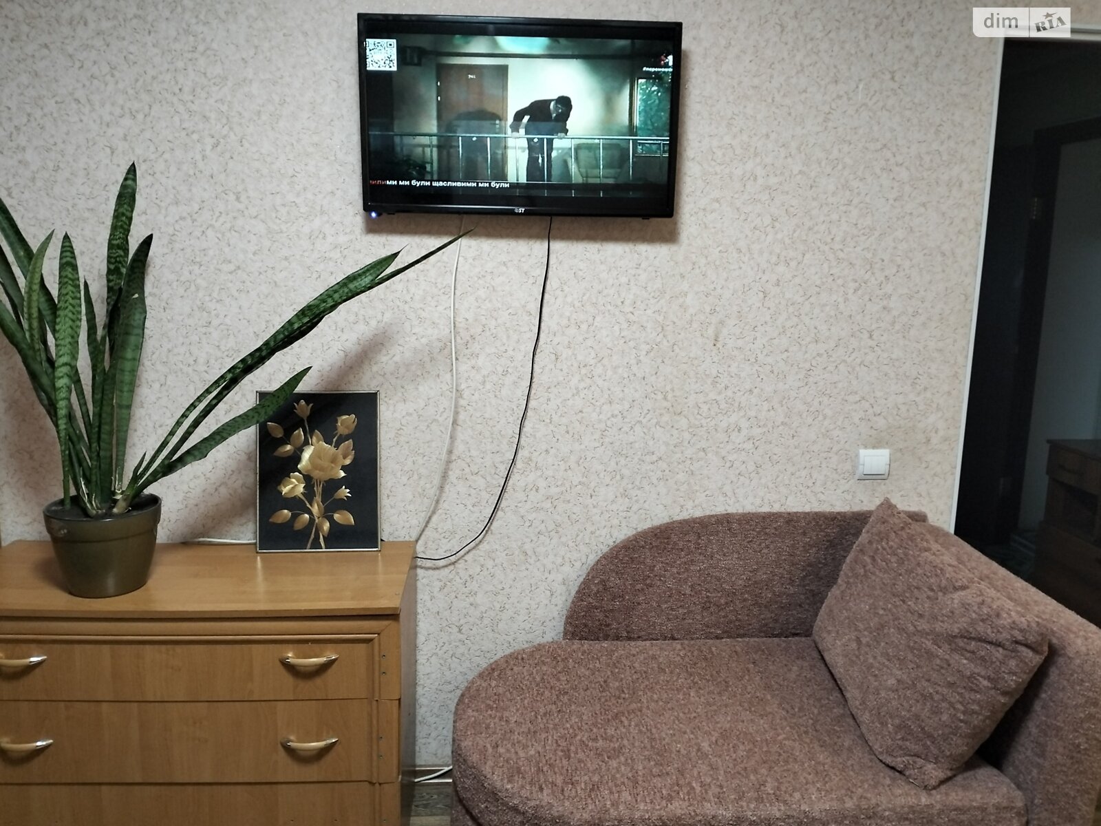 двухкомнатная квартира в Николаеве, район Заводской, на ул. 8-го Марта (Центр) 105 в аренду на короткий срок посуточно фото 1