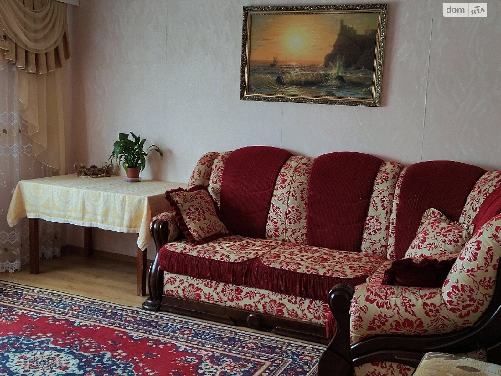 трехкомнатная квартира в Новоднистровску, район Новоднестровск, на діброва в аренду на короткий срок посуточно фото 1