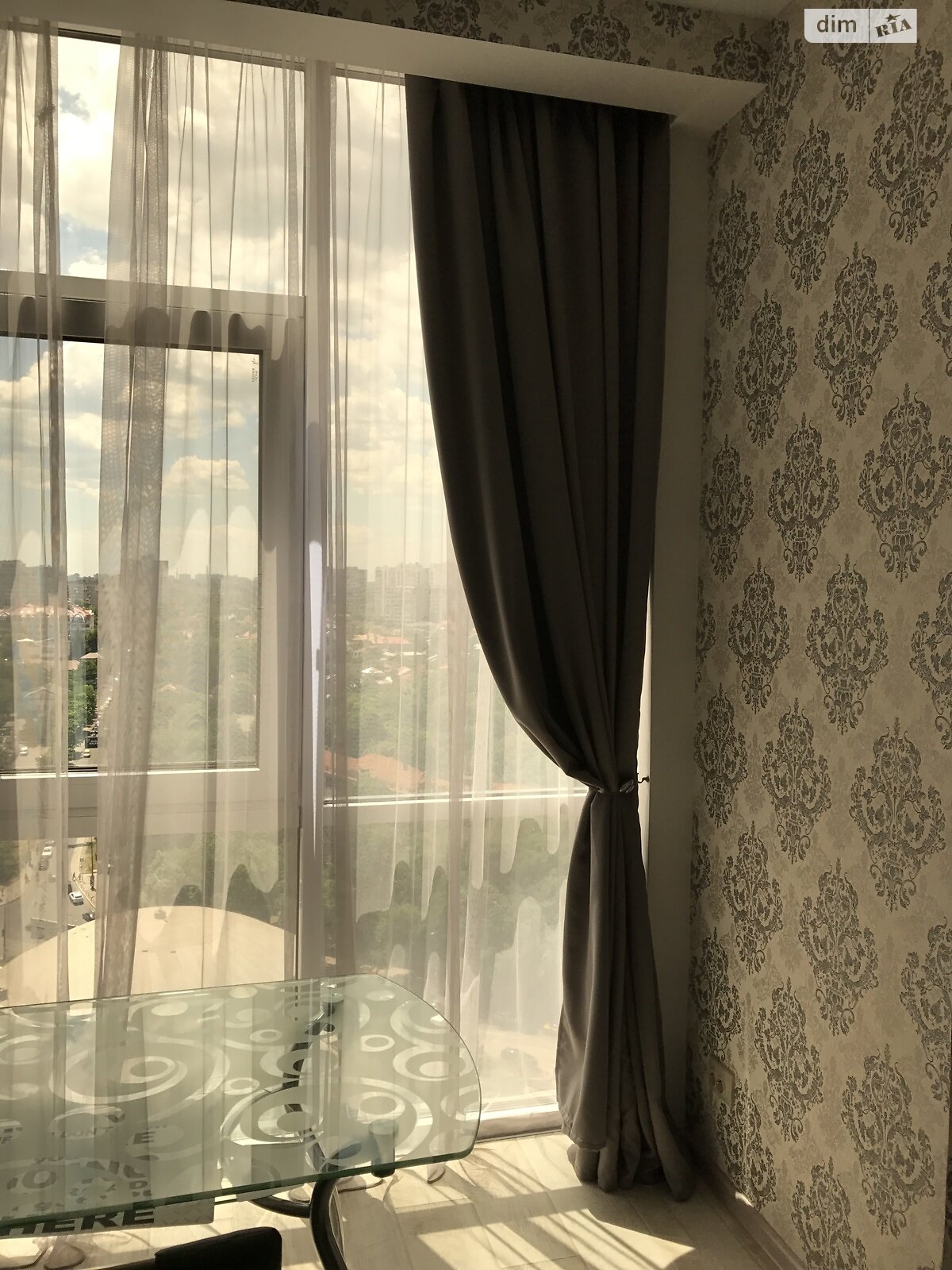 двухкомнатная квартира в Одессе, район Аркадия, на плато Аркадийское 5Б в аренду на короткий срок посуточно фото 1