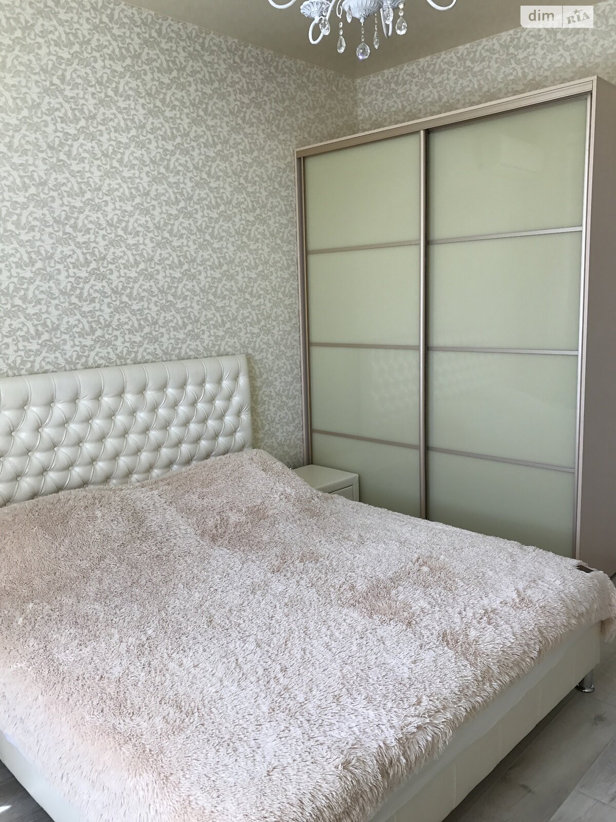 двухкомнатная квартира в Одессе, район Аркадия, на плато Аркадийское 5Б в аренду на короткий срок посуточно фото 1