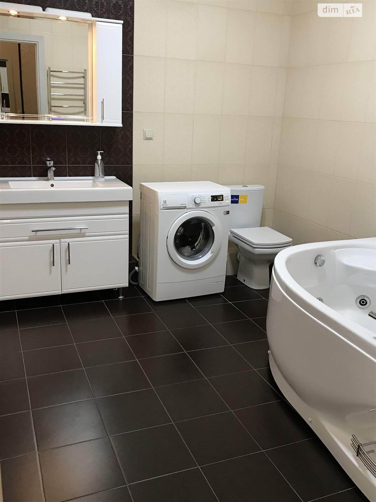 двухкомнатная квартира в Одессе, район Аркадия, на плато Аркадийское 5Б в аренду на короткий срок посуточно фото 1