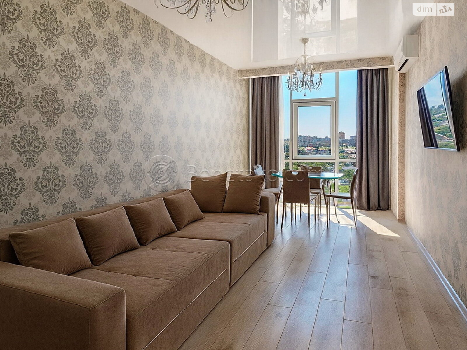 двухкомнатная квартира в Одессе, район Аркадия, на плато Аркадийское 5Б в аренду на короткий срок посуточно фото 1 двухкомнатная квартира в Одессе, район Аркадия, на плато Аркадийское 5Б в аренду на короткий срок посуточно фото 1