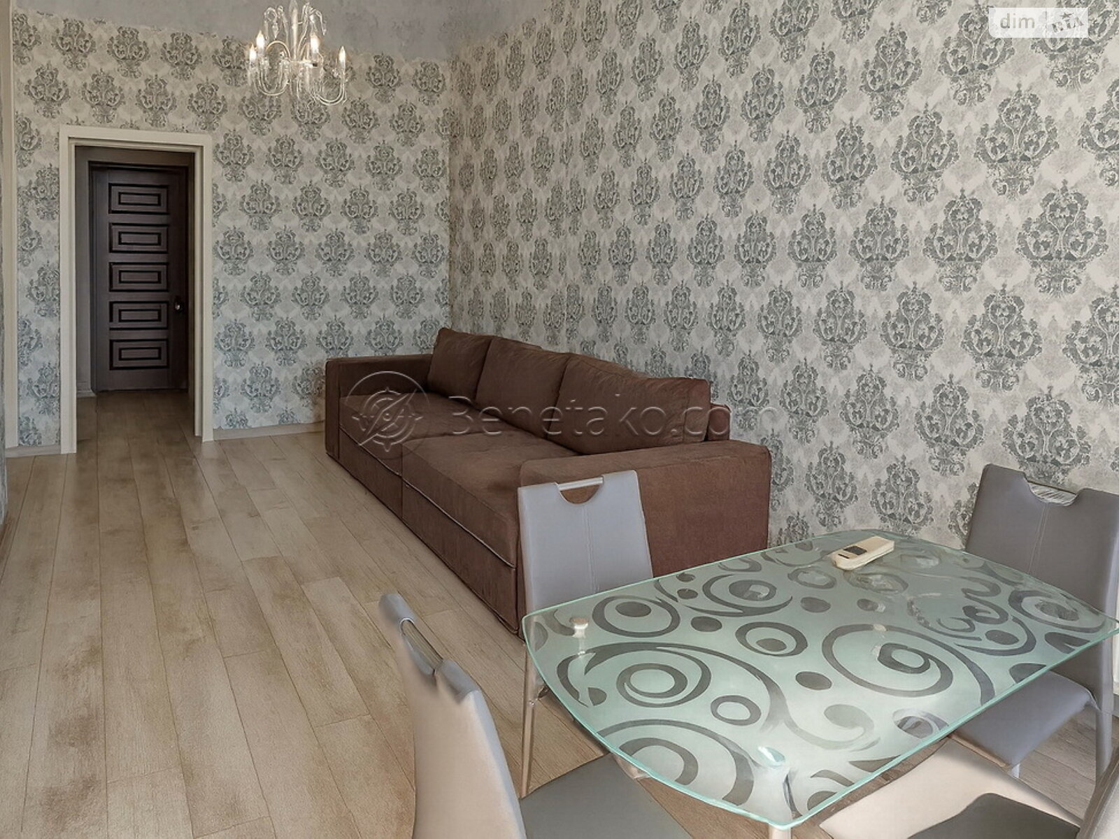 двухкомнатная квартира в Одессе, район Аркадия, на плато Аркадийское 5Б в аренду на короткий срок посуточно фото 1 двухкомнатная квартира в Одессе, район Аркадия, на плато Аркадийское 5Б в аренду на короткий срок посуточно фото 1