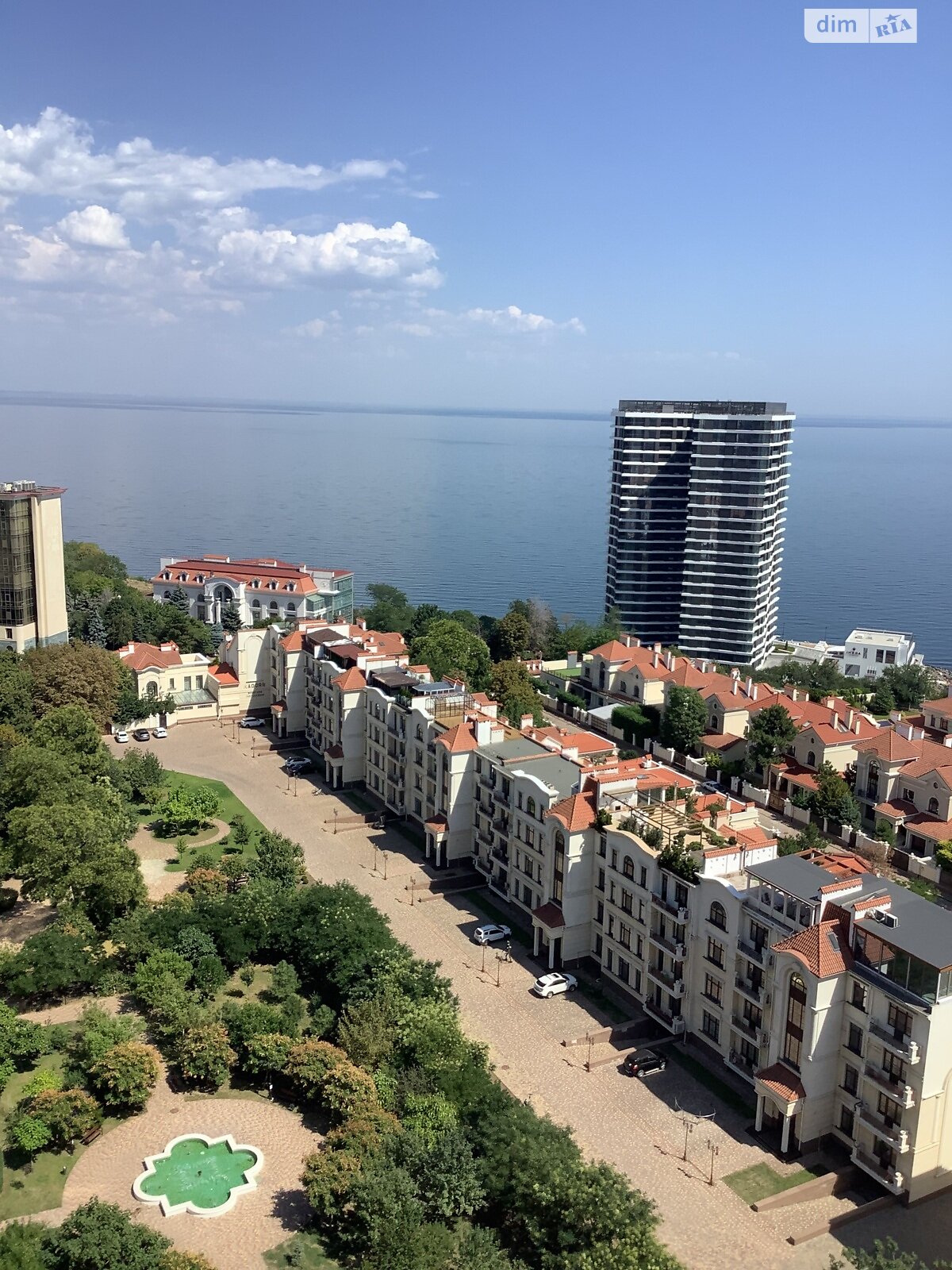 двухкомнатная квартира в Одессе, район Аркадия, на бул. Французский в аренду на короткий срок посуточно фото 1 двухкомнатная квартира в Одессе, район Аркадия, на бул. Французский в аренду на короткий срок посуточно фото 1