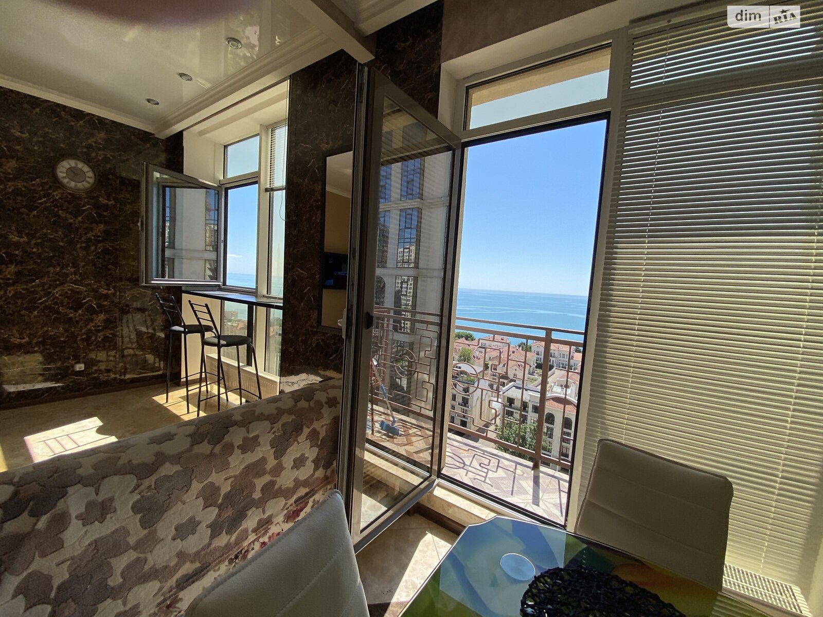 однокомнатная квартира в Одессе, район Аркадия, на бул. Французский 60А в аренду на короткий срок посуточно фото 1