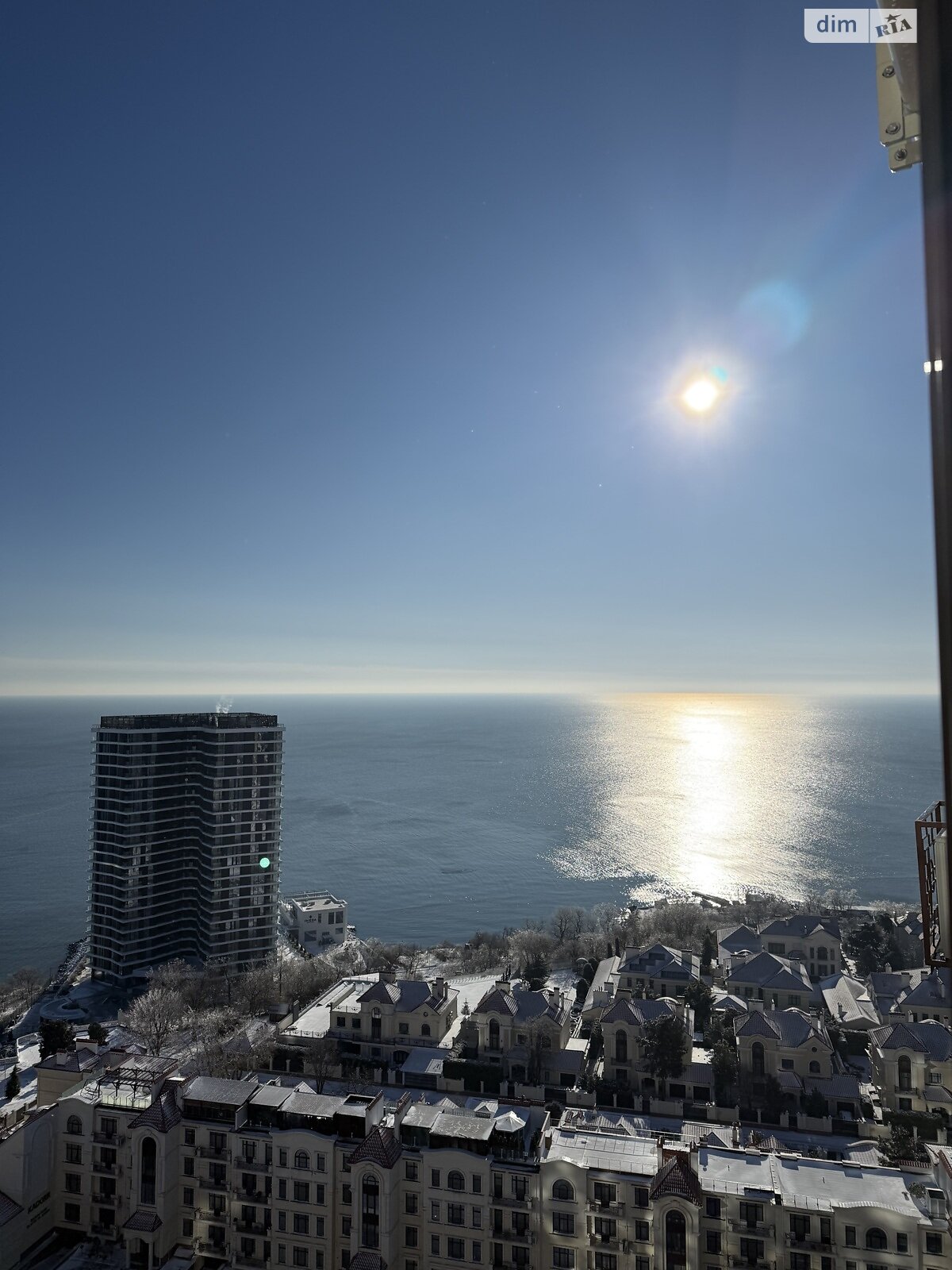 однокомнатная квартира в Одессе, район Аркадия, на бул. Французский 60В в аренду на короткий срок посуточно фото 1 однокомнатная квартира в Одессе, район Аркадия, на бул. Французский 60В в аренду на короткий срок посуточно фото 1