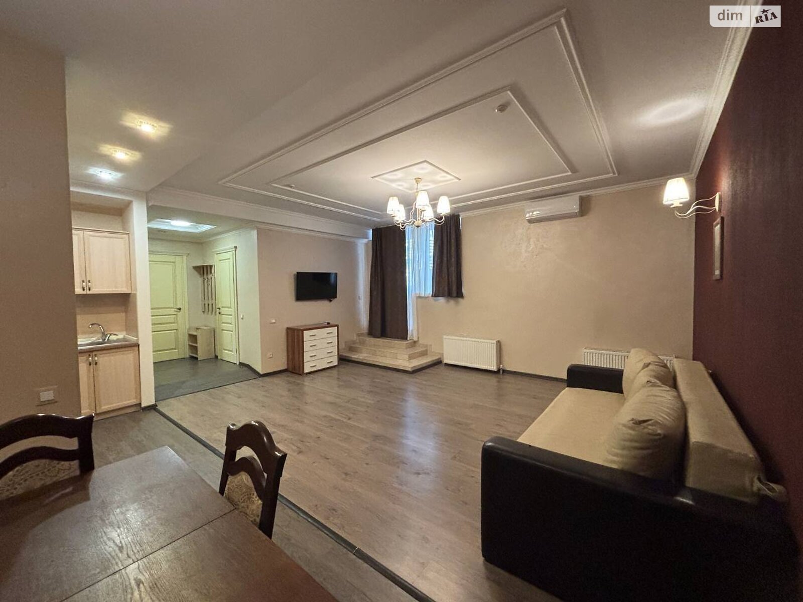 однокімнатна квартира в Одесі, район Аркадія, на вул. Генуезька 36, кв. 204 в оренду на короткий термін подобово фото 1 однокімнатна квартира в Одесі, район Аркадія, на вул. Генуезька 36, кв. 204 в оренду на короткий термін подобово фото 1