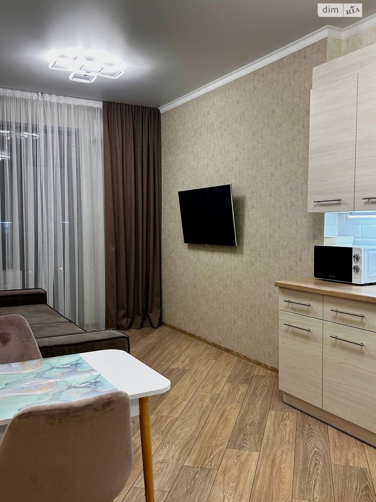 однокімнатна квартира в Одесі, район Аркадія, на вул. Генуезька 1Е корпус 1 в оренду на короткий термін подобово фото 1 однокімнатна квартира в Одесі, район Аркадія, на вул. Генуезька 1Е корпус 1 в оренду на короткий термін подобово фото 1