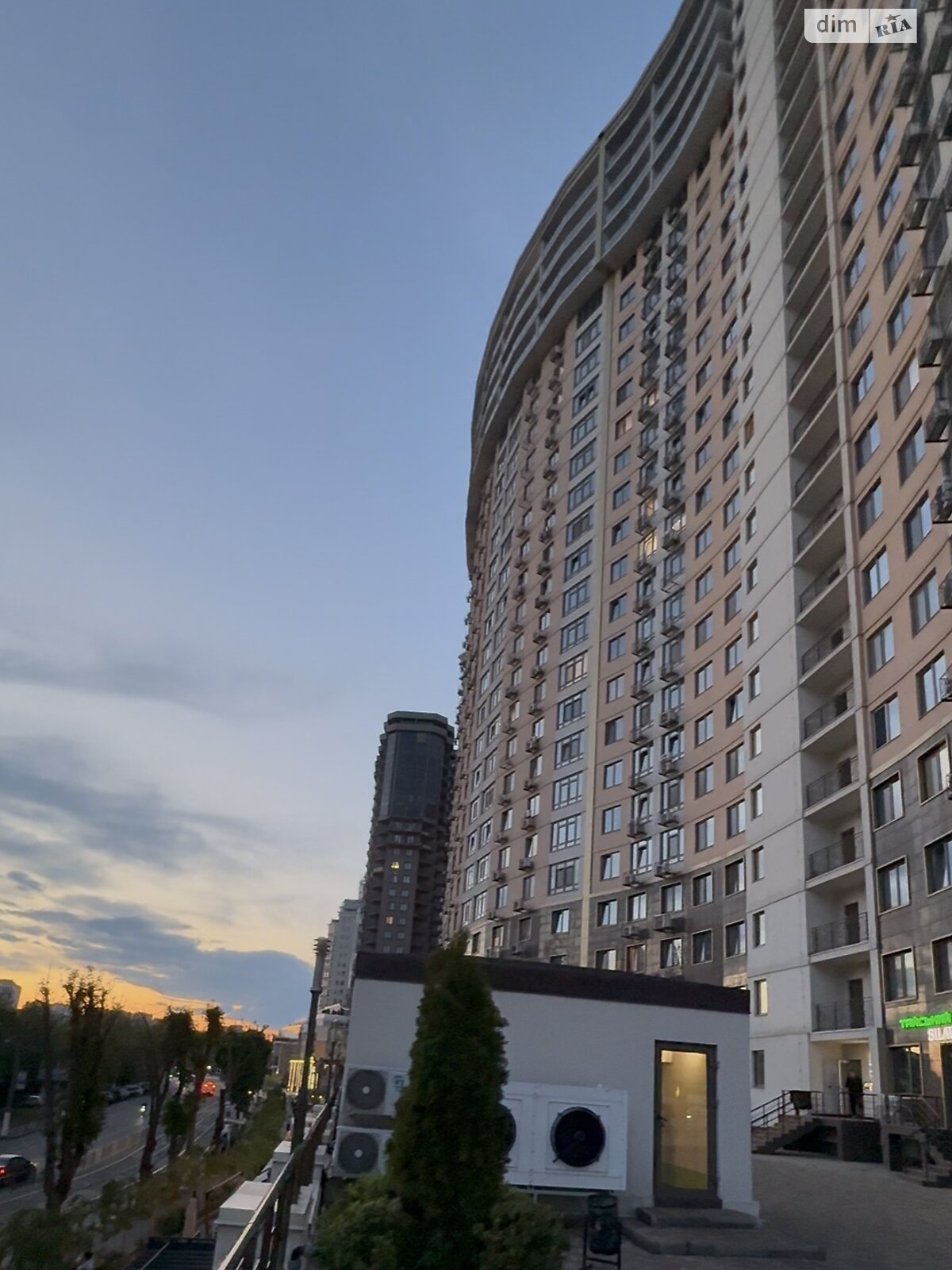 однокімнатна квартира в Одесі, район Аркадія, на вул. Генуезька 3Б в оренду на короткий термін подобово фото 1 однокімнатна квартира в Одесі, район Аркадія, на вул. Генуезька 3Б в оренду на короткий термін подобово фото 1