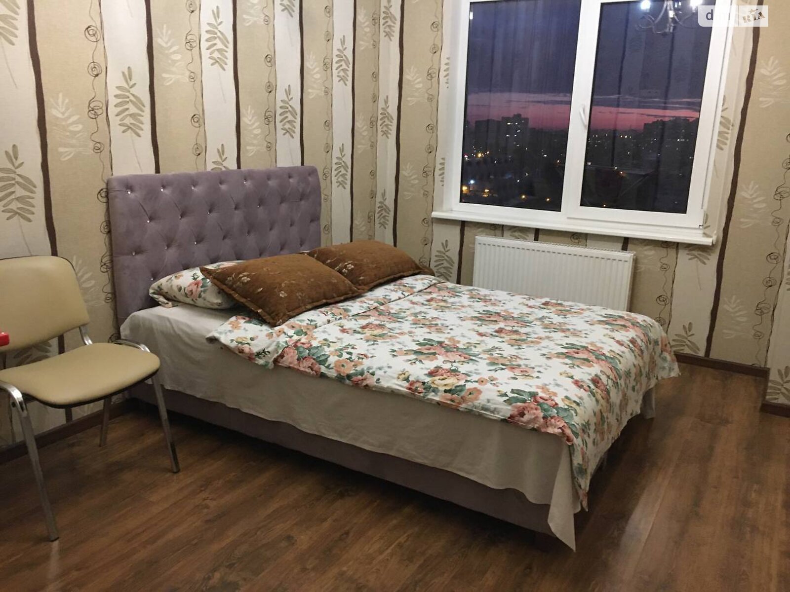 трехкомнатная квартира в Одессе, район Аркадия, на ул. Генуэзская 5 в аренду на короткий срок посуточно фото 1 трехкомнатная квартира в Одессе, район Аркадия, на ул. Генуэзская 5 в аренду на короткий срок посуточно фото 1