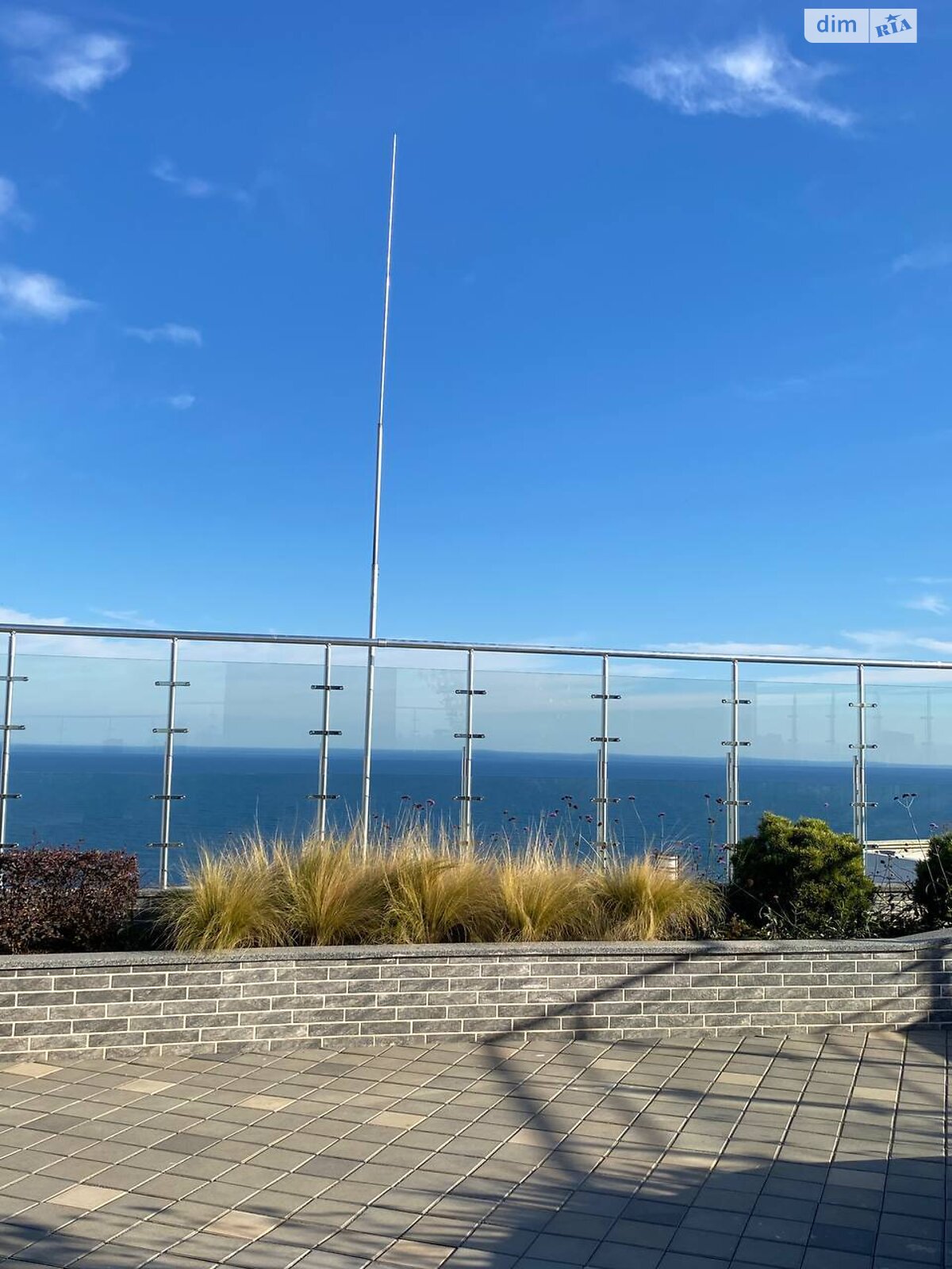 однокомнатная квартира в Одессе, район Аркадия, на пер. Курортный 2 корпус 3 в аренду на короткий срок посуточно фото 1