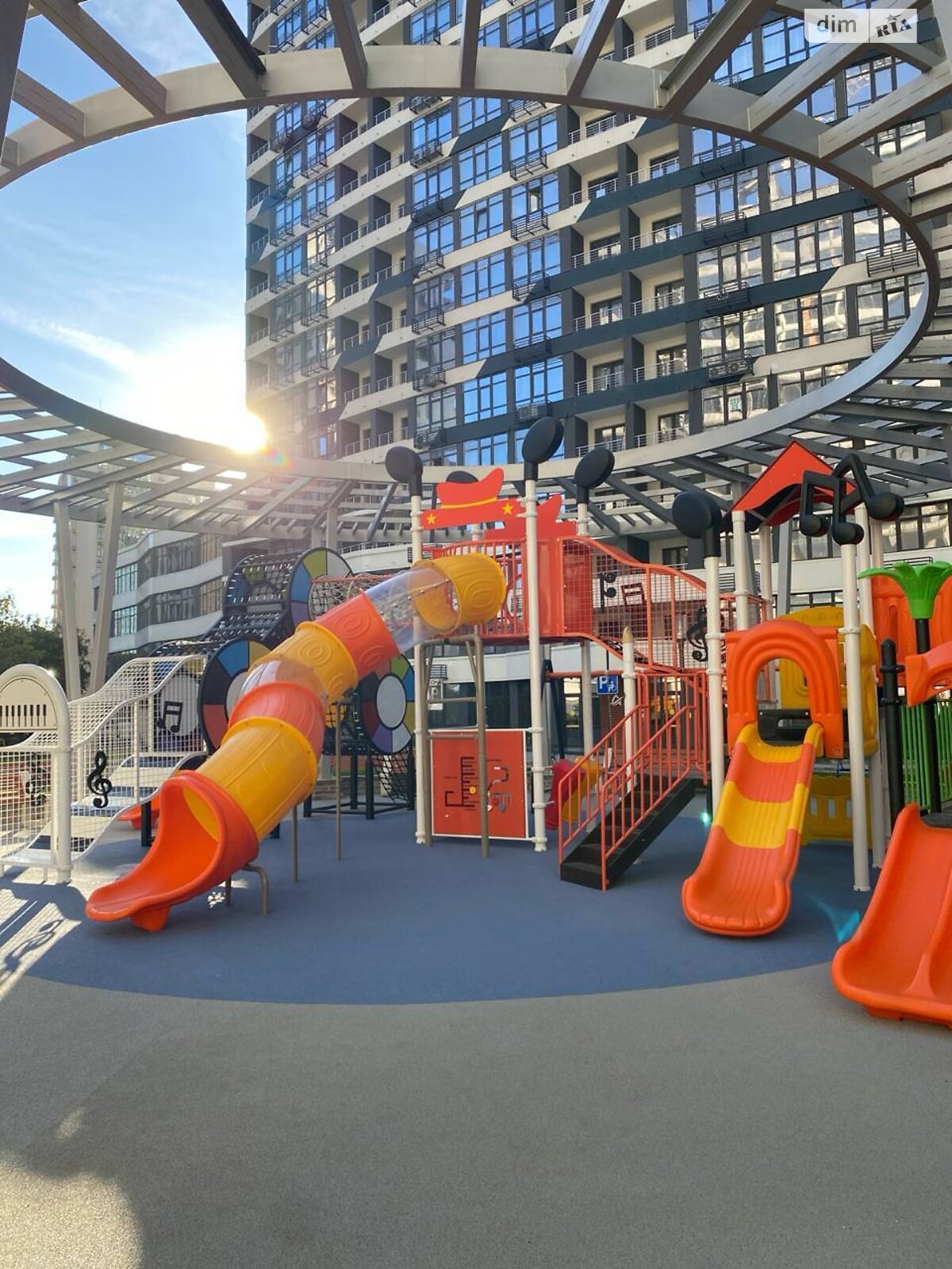 однокомнатная квартира в Одессе, район Аркадия, на пер. Курортный 2 корпус 3 в аренду на короткий срок посуточно фото 1