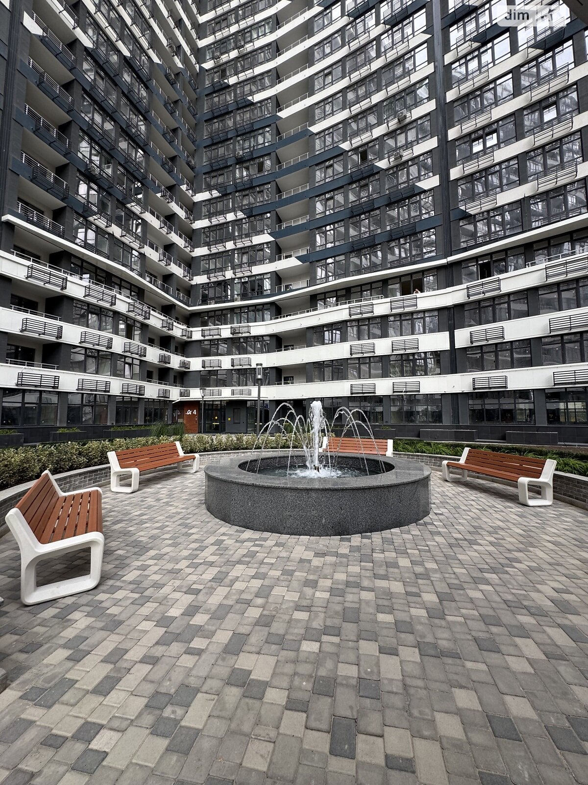 однокомнатная квартира в Одессе, район Аркадия, на пер. Курортный 2 корпус 3 в аренду на короткий срок посуточно фото 1