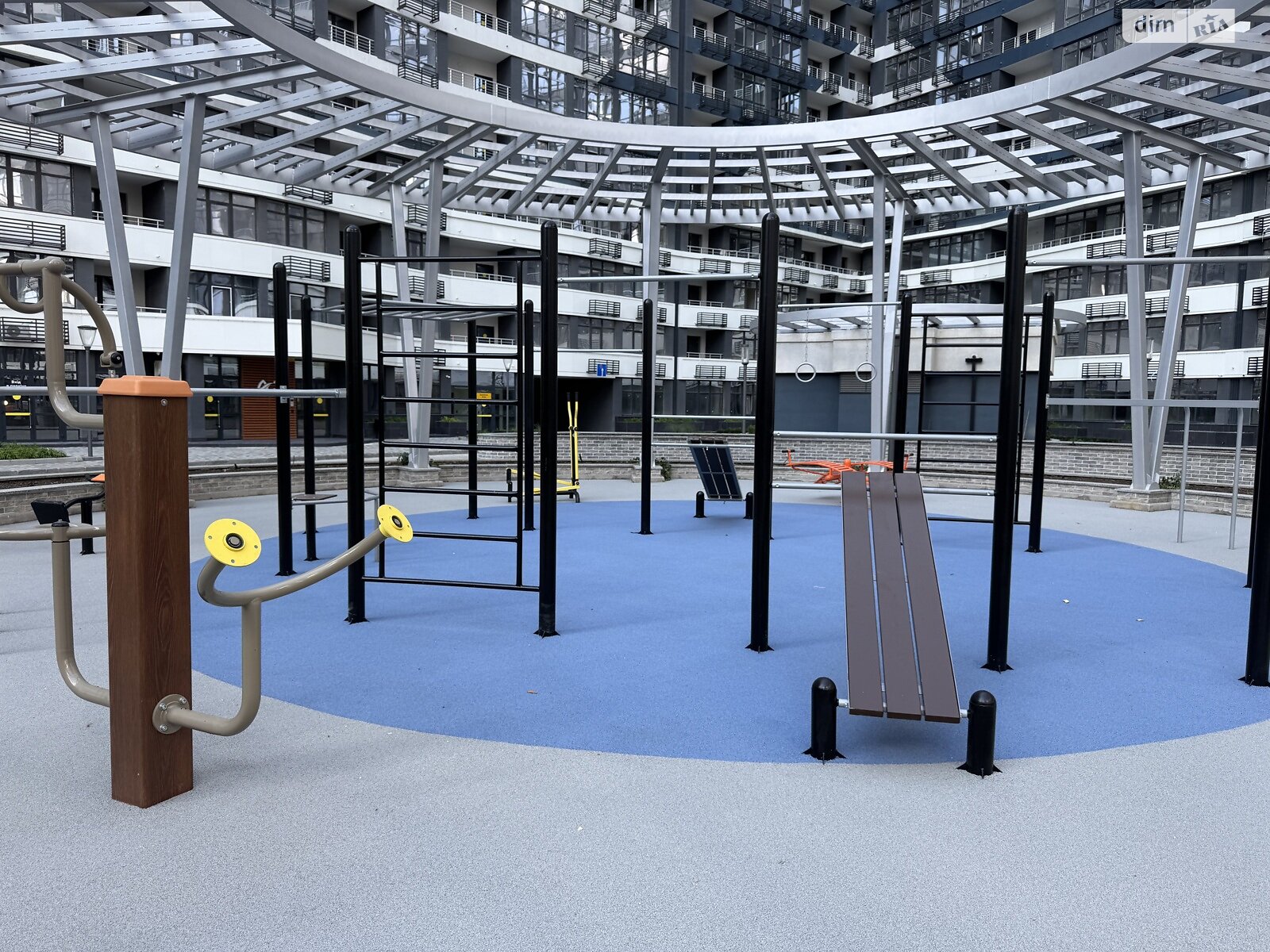 однокомнатная квартира в Одессе, район Аркадия, на пер. Курортный 2 корпус 3 в аренду на короткий срок посуточно фото 1